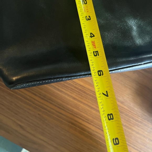 Fossil black preowned hand bag purse shoulder bag - Picture 2 of 9